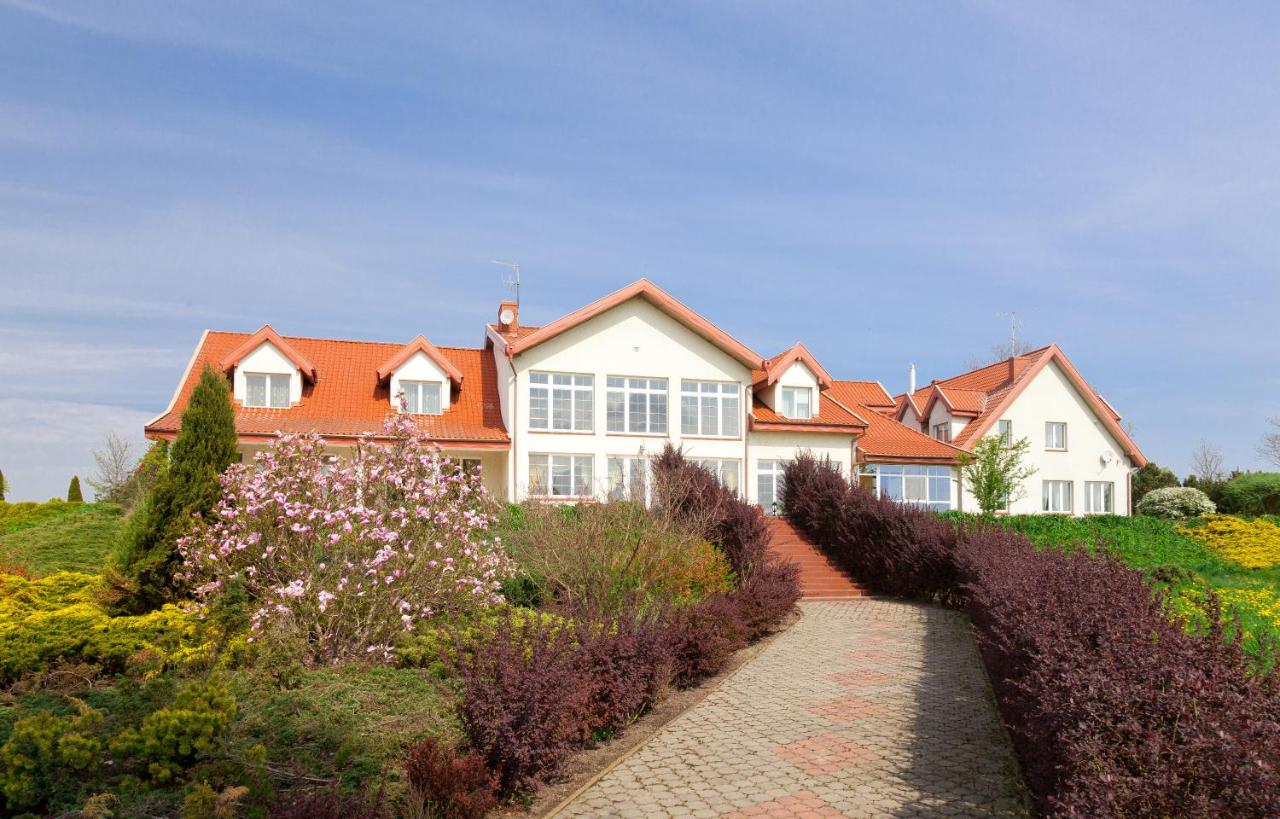 Pensjonat nad Płaskim - Bed and Breakfast