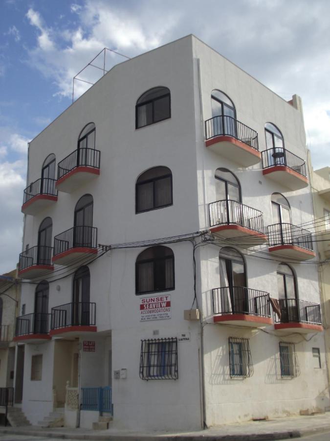 Sunset Seaview Apartments - B&B