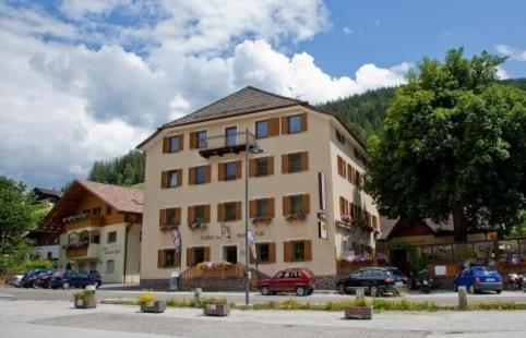 Gasthof Zum Weissen Rössl - B&B