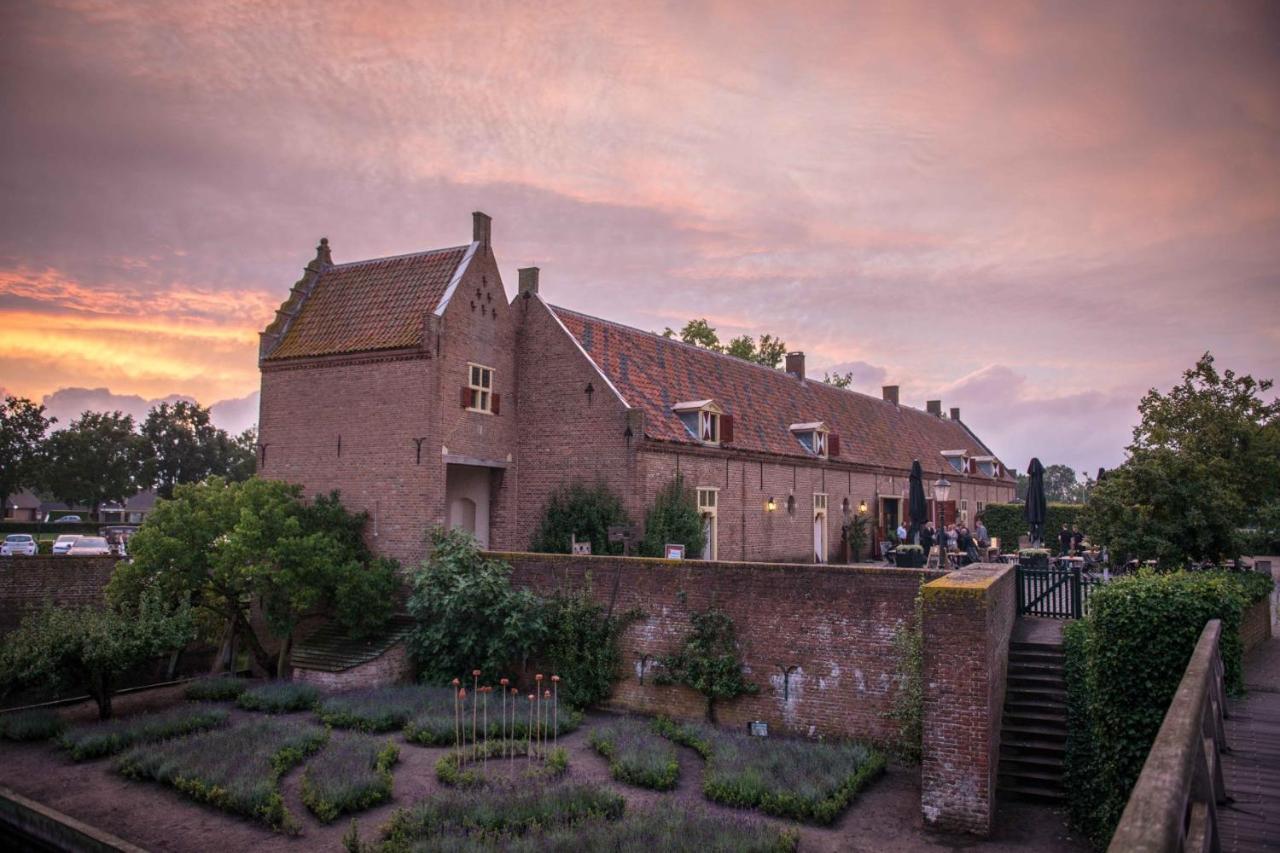 B&B kasteel Ammersoyen - B&B Ammerzoden