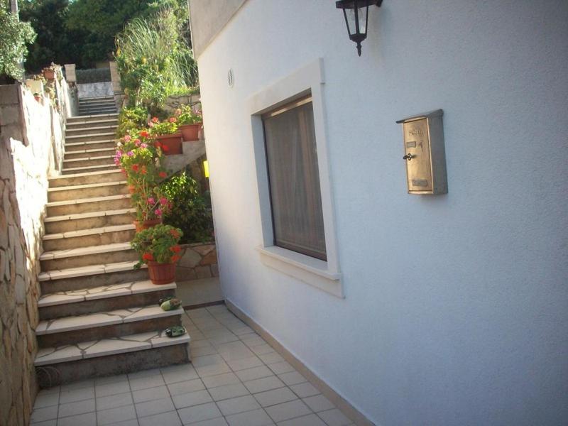 Apartment mit 3 Schlafzimmern und Meerblick (6-8 Erwachsene)