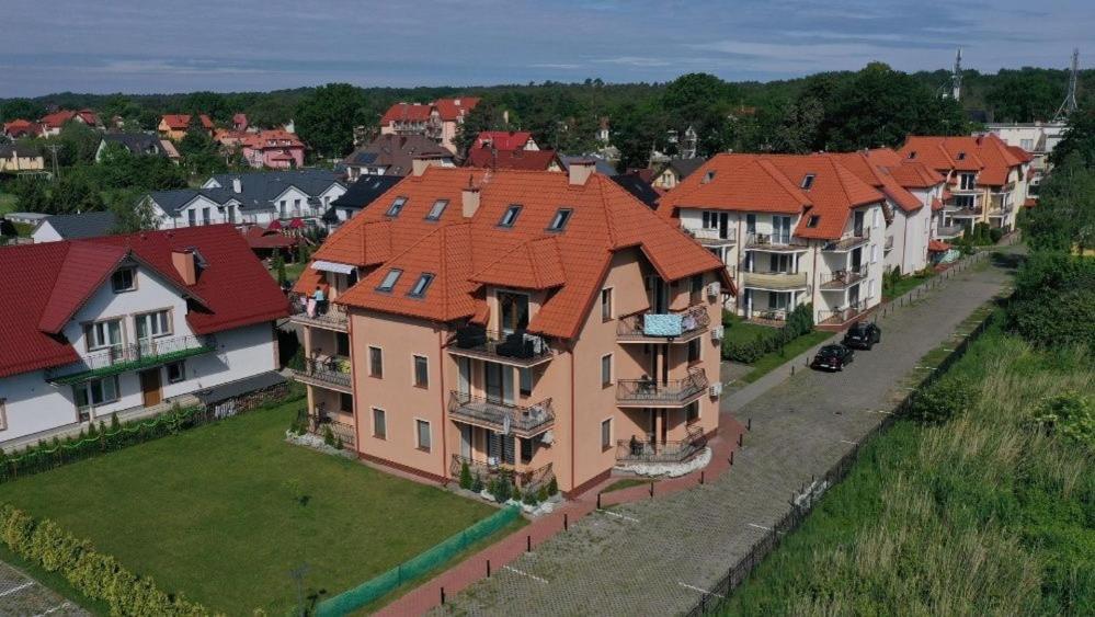 APARTAMENT FAMILIJNY KRYNICA MORSKA - 10 osób 2 poziomy 2 łazienki kuchnia - Chambres d'hôtes Krynica Morska