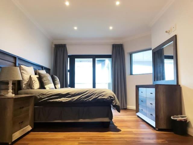 Appartamento con 3 Camere da Letto