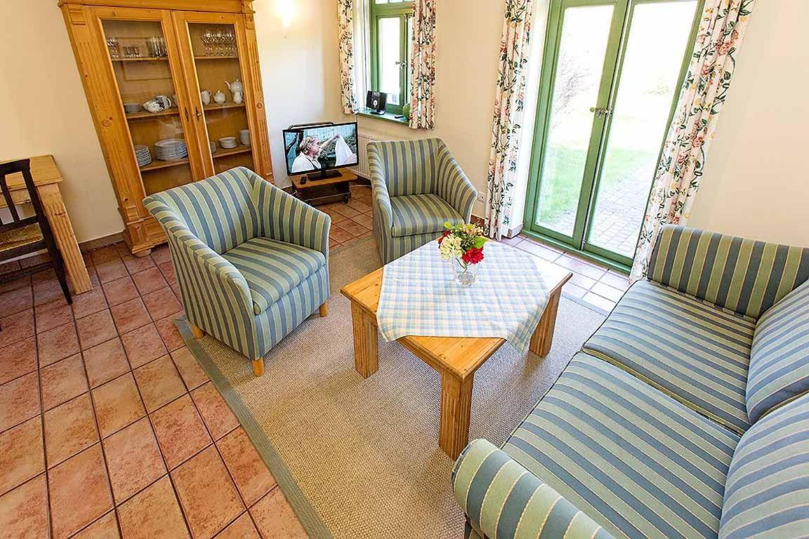 Ferienhaussiedlung Strandperlen Küstenhof 1b (Typ V) - Ferienwohnung Wustrow