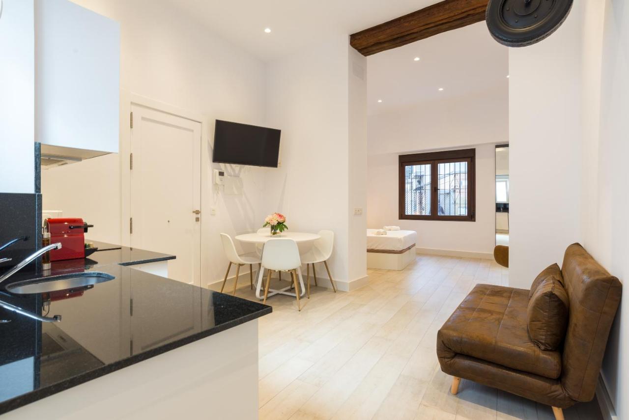 TEBA-El Teatro Suite Prime Location Private Patio - Ferienwohnung Málaga