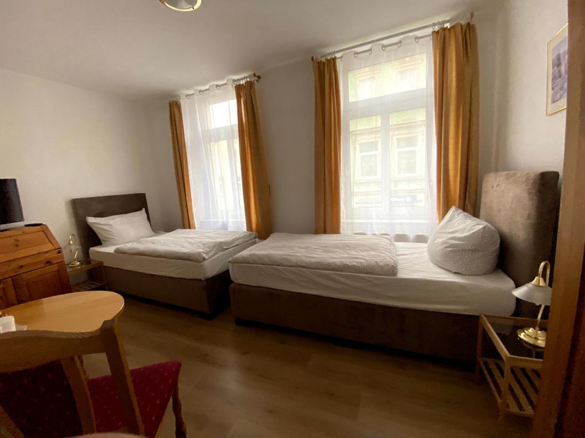 B&B Plauen - Budget Pension Plauen - Bed and Breakfast Plauen