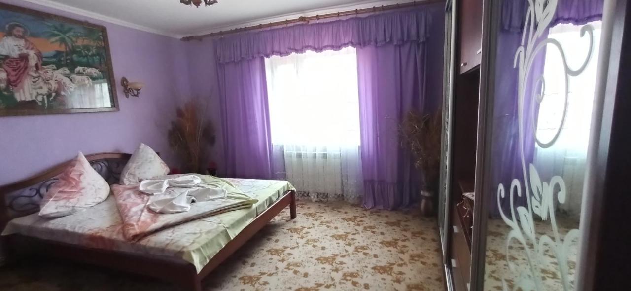 Deluxe Double Room (2 Adults + 1 Child)