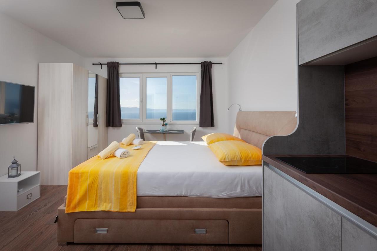 Appartamento Monolocale con Vista Mare