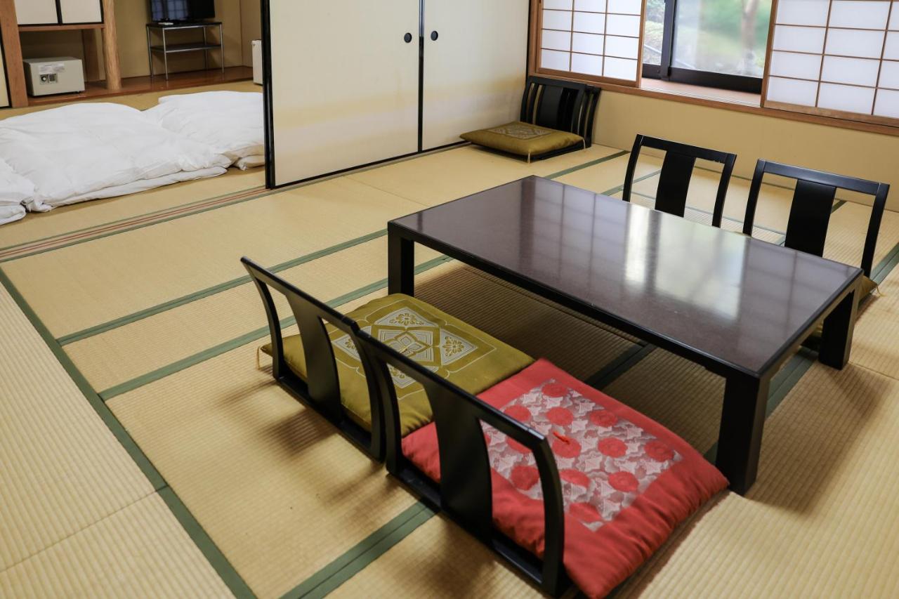 Deluxe Family Suite