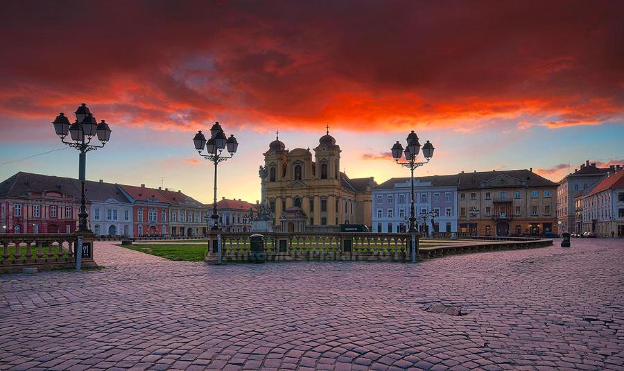 5 Comfortable apartment near old town center - B&B Timisoara