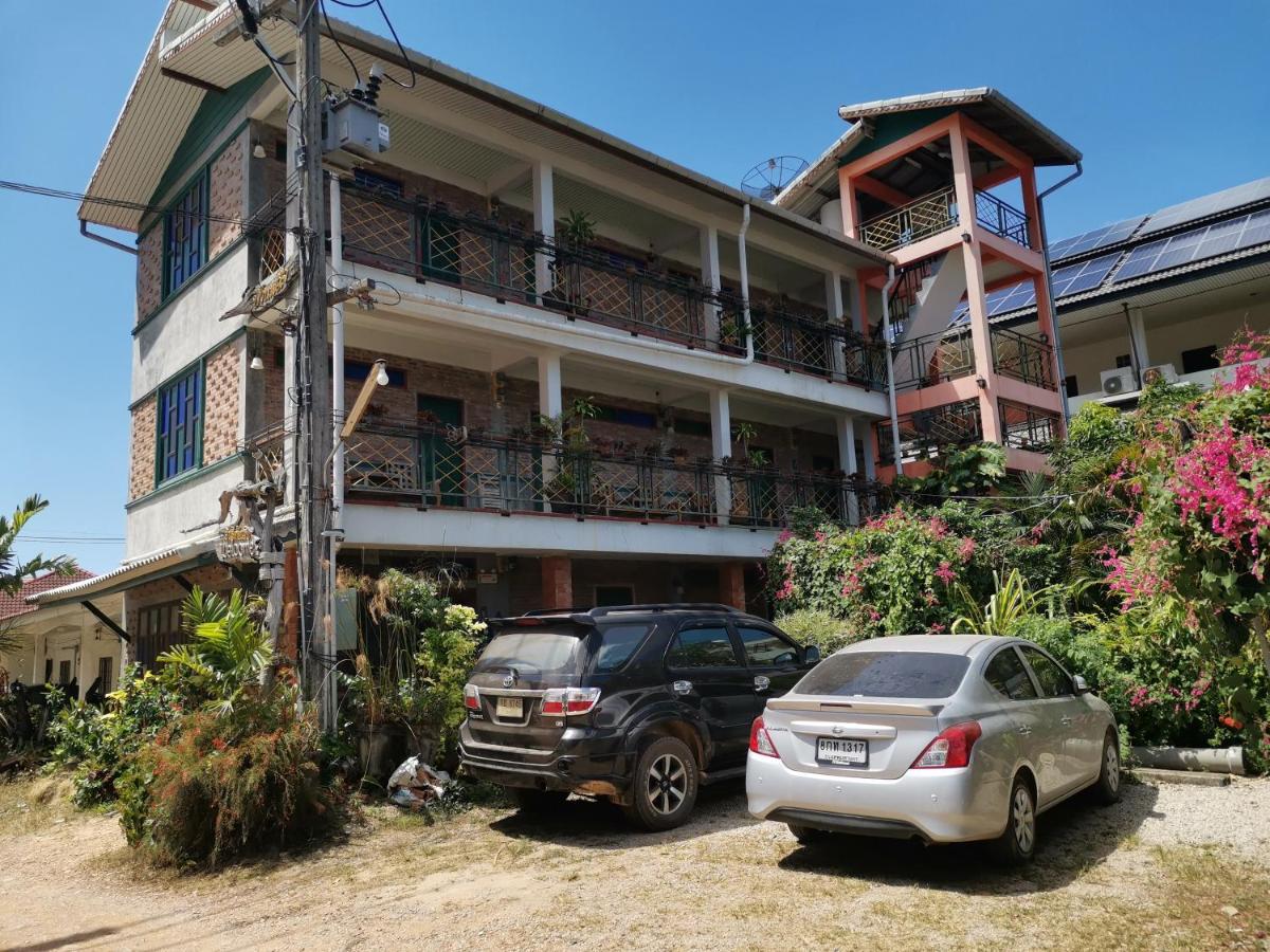 Baan Por Jai - Bed and Breakfast Ko Lanta