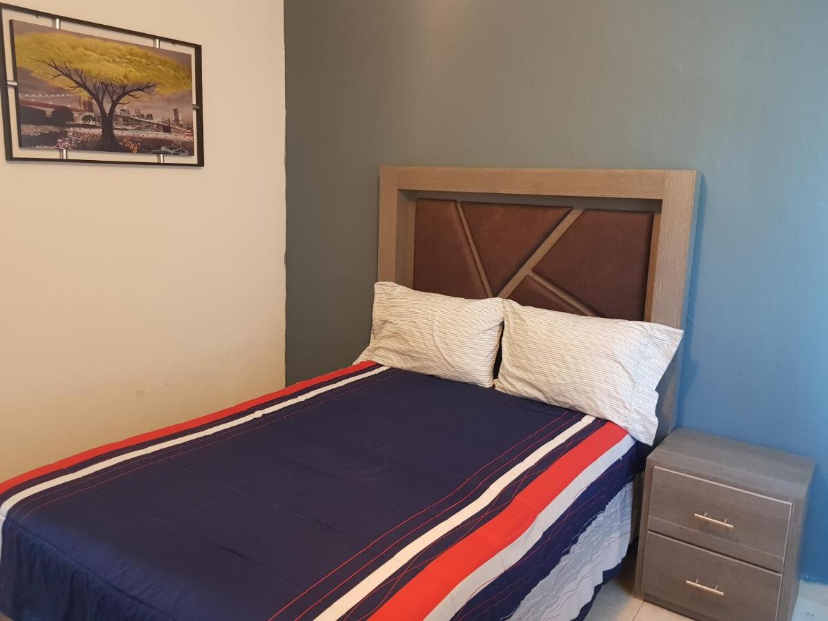 Apartment mit Balkon