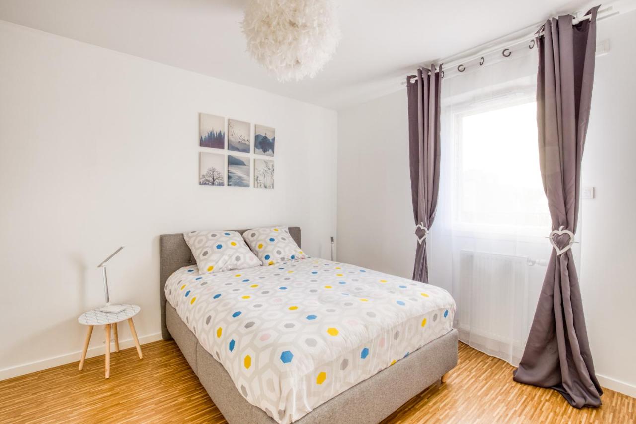Apartamento con balcón