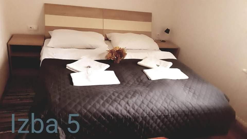 Deluxe Double Room with Extra Bed