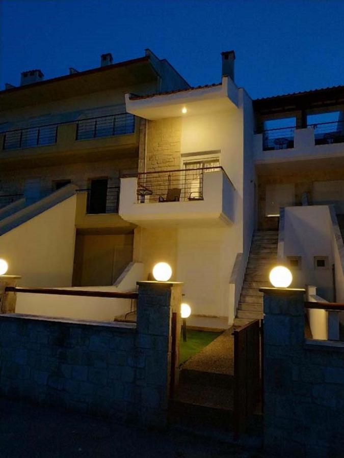 Kryopigi Home 1 - Ferienwohnung Kriopigi
