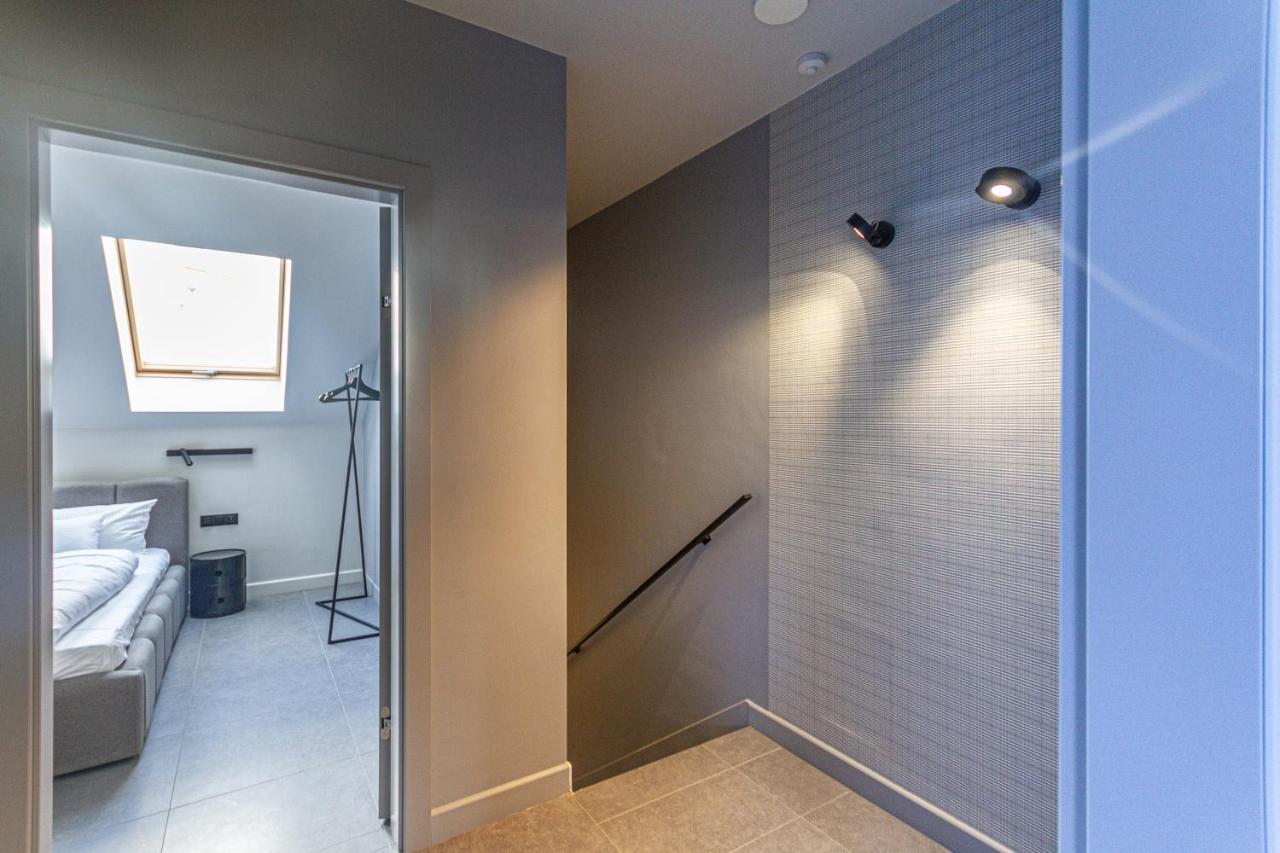 Apartment - Split Level