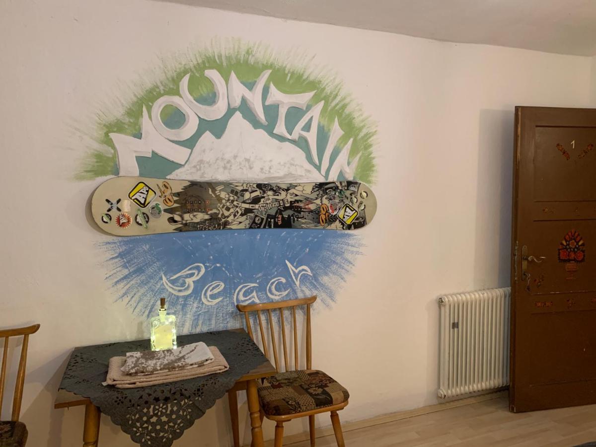 Standard Double Room with Shared Bathroom