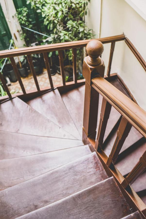 Neoclassical Apartment near Acropolis - LivingStone Crystal - Ferienwohnung Athen