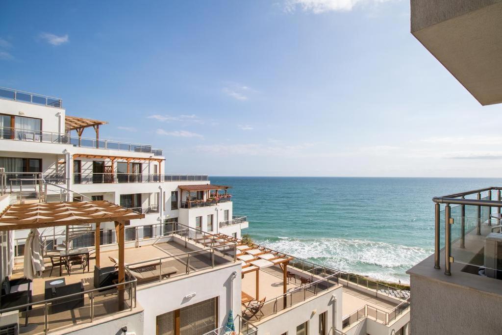 Byala Vista Loreta Apartments - Chambres d’hôtes Byala