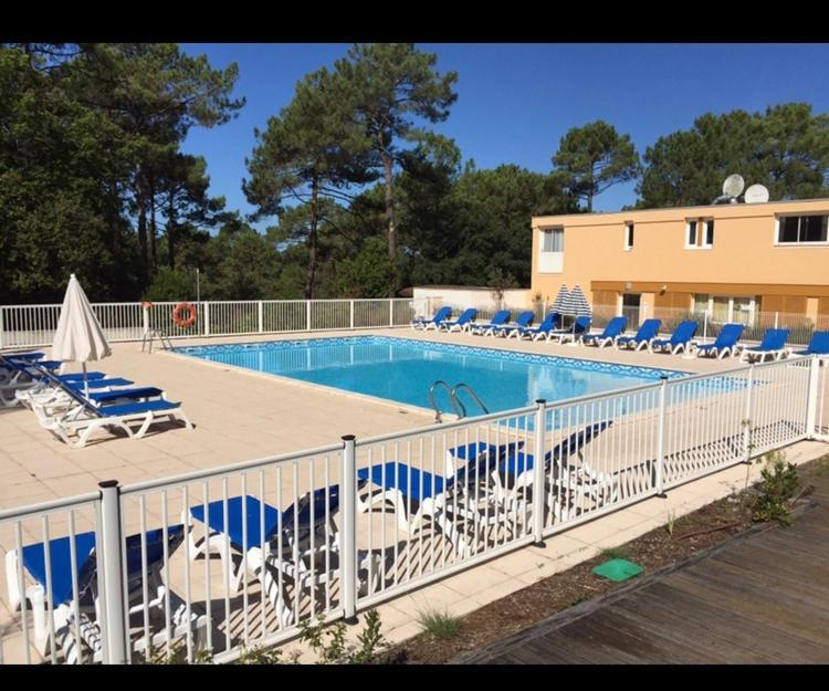 Appartement près lac et océan - B&B