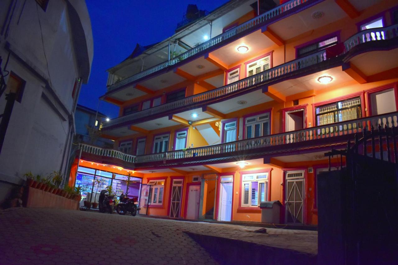 B&B Pokhara - Hotel Santana - Bed and Breakfast Pokhara