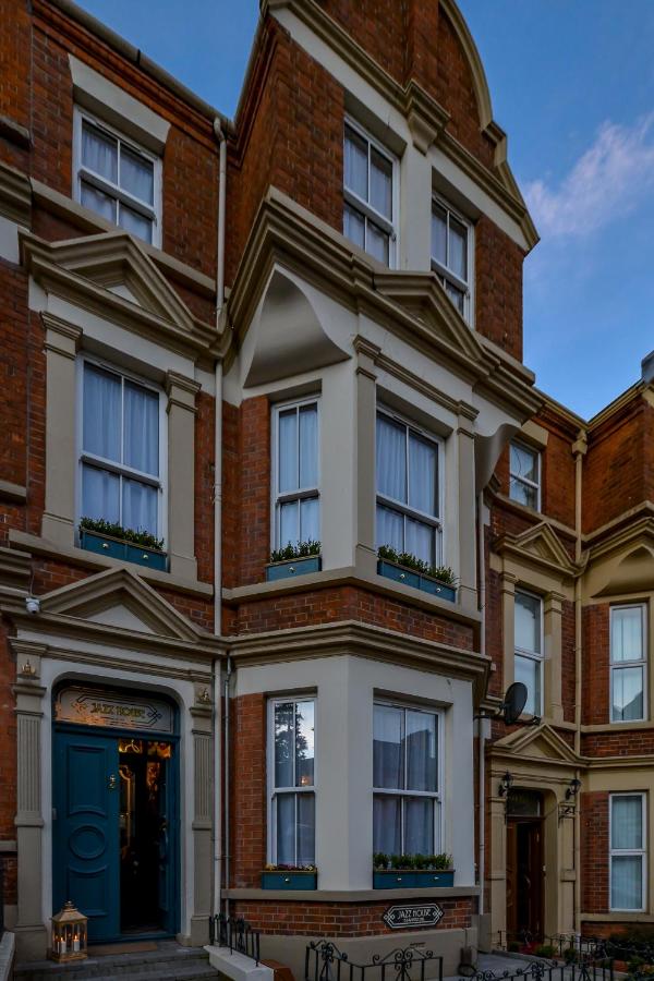 Six-Bedroom House