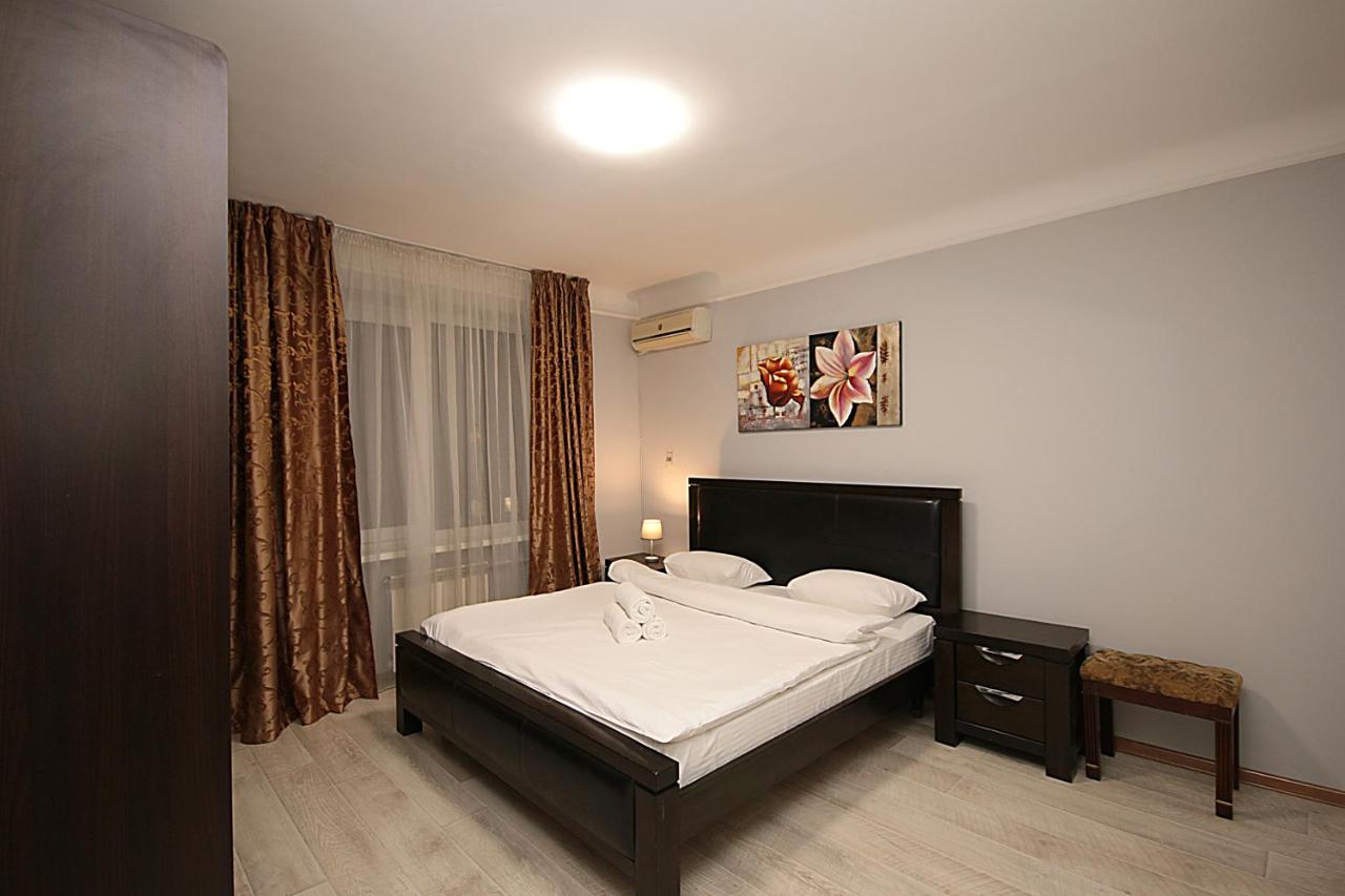 Two-bedroom apartment - 1/4 Lesi Ukrainky blvd