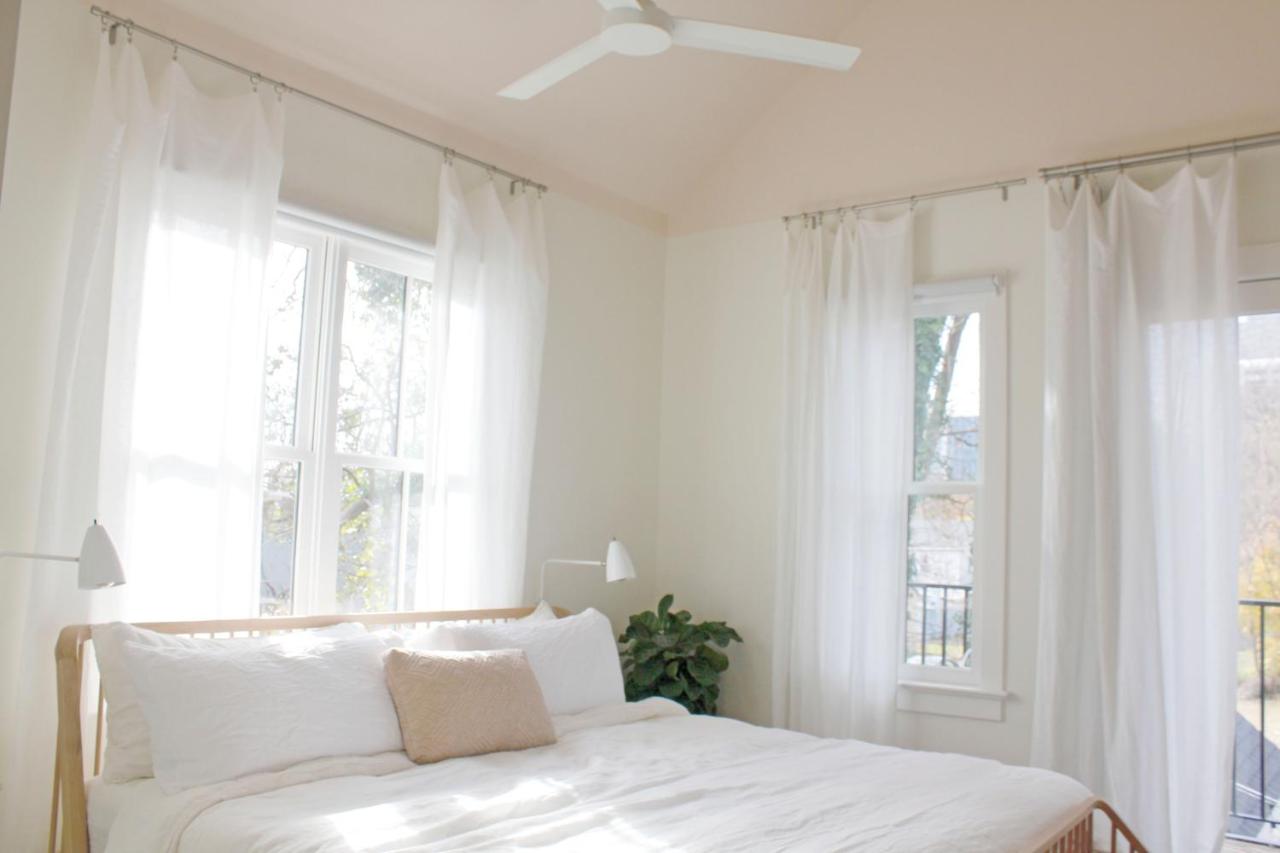 Suite mit Kingsize-Bett und Balkon