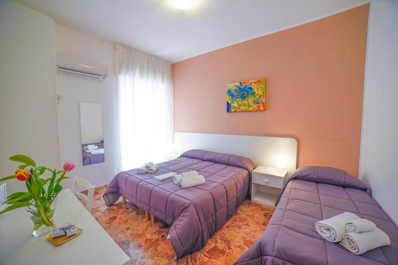 Chambre Triple avec Salle de Bains Privative Séparée