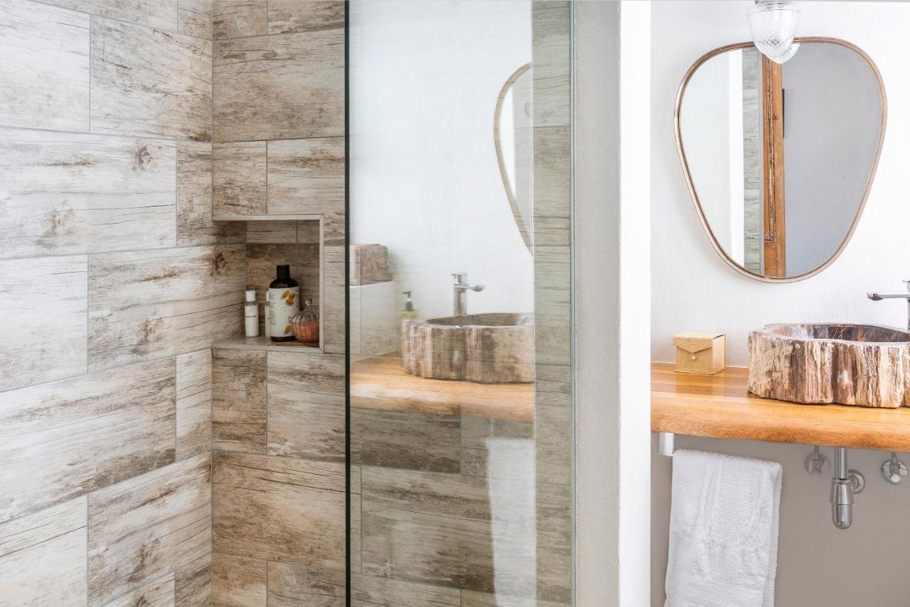 Chambre Lit Queen-Size - Vue sur Mer