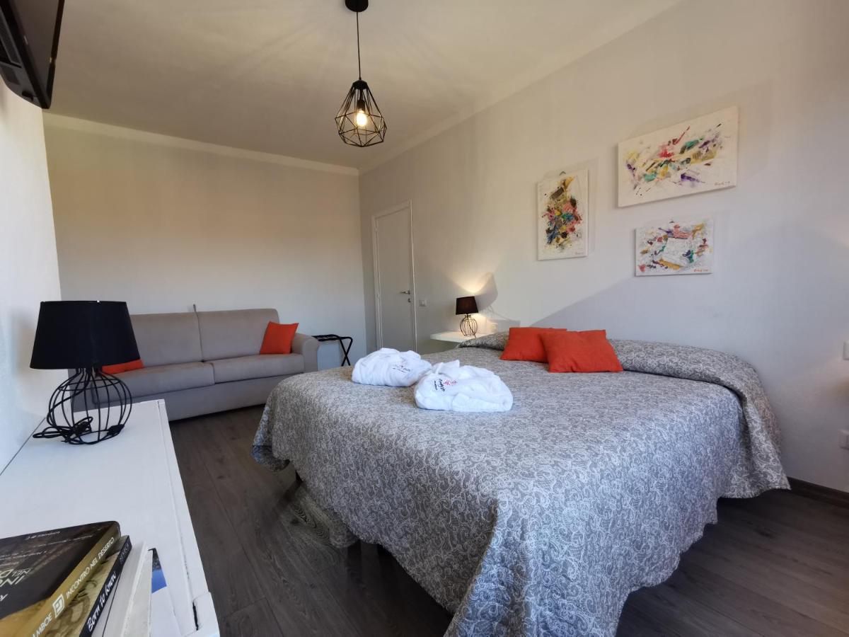 Large Double or Twin Room
