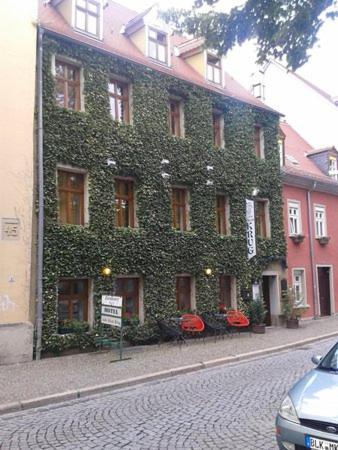 B&B Naumburg - Zum Alten Krug - Bed and Breakfast Naumburg