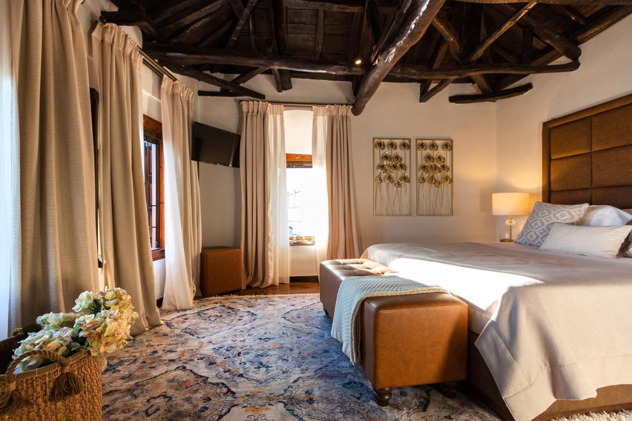 Superior King Suite