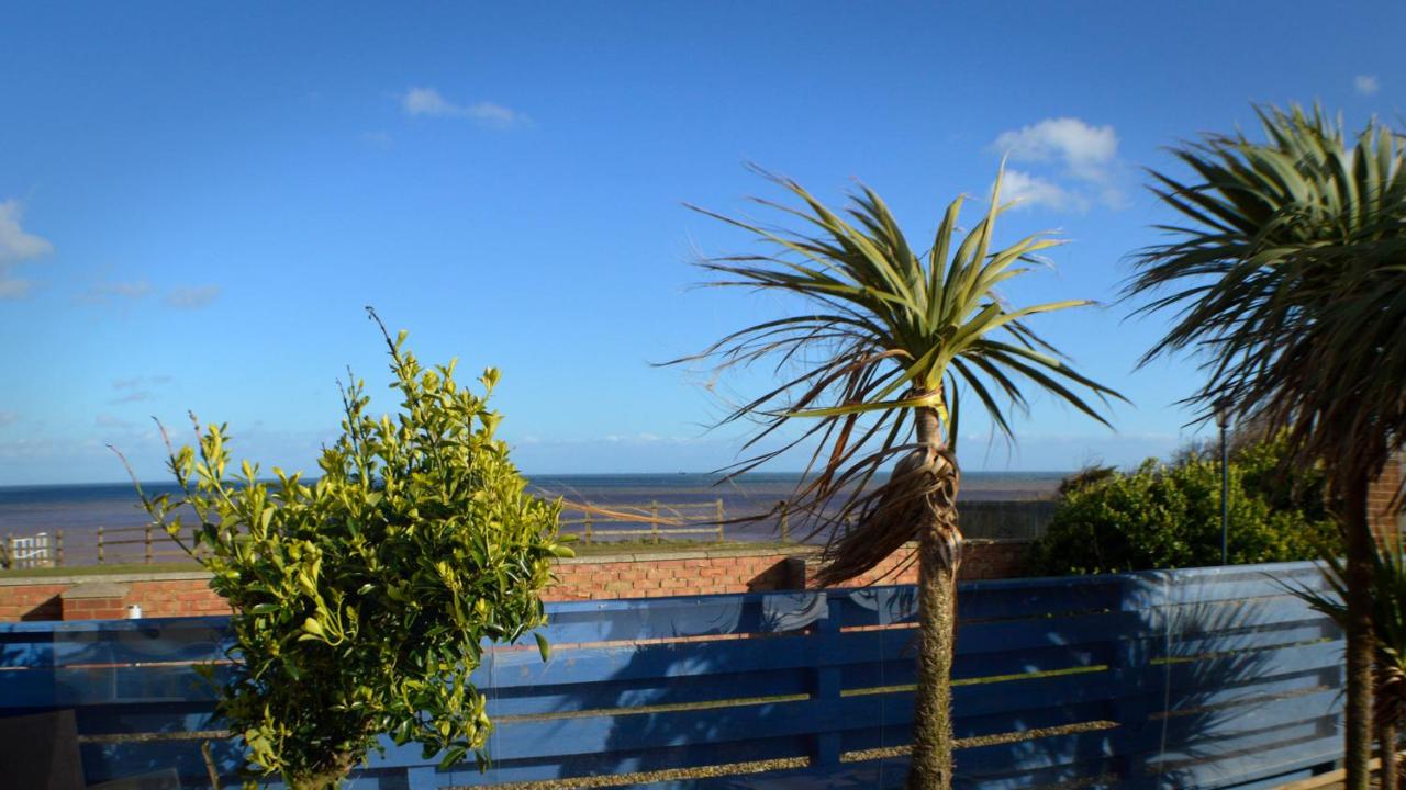 The Den Studio Apartment - Withernsea - B&B