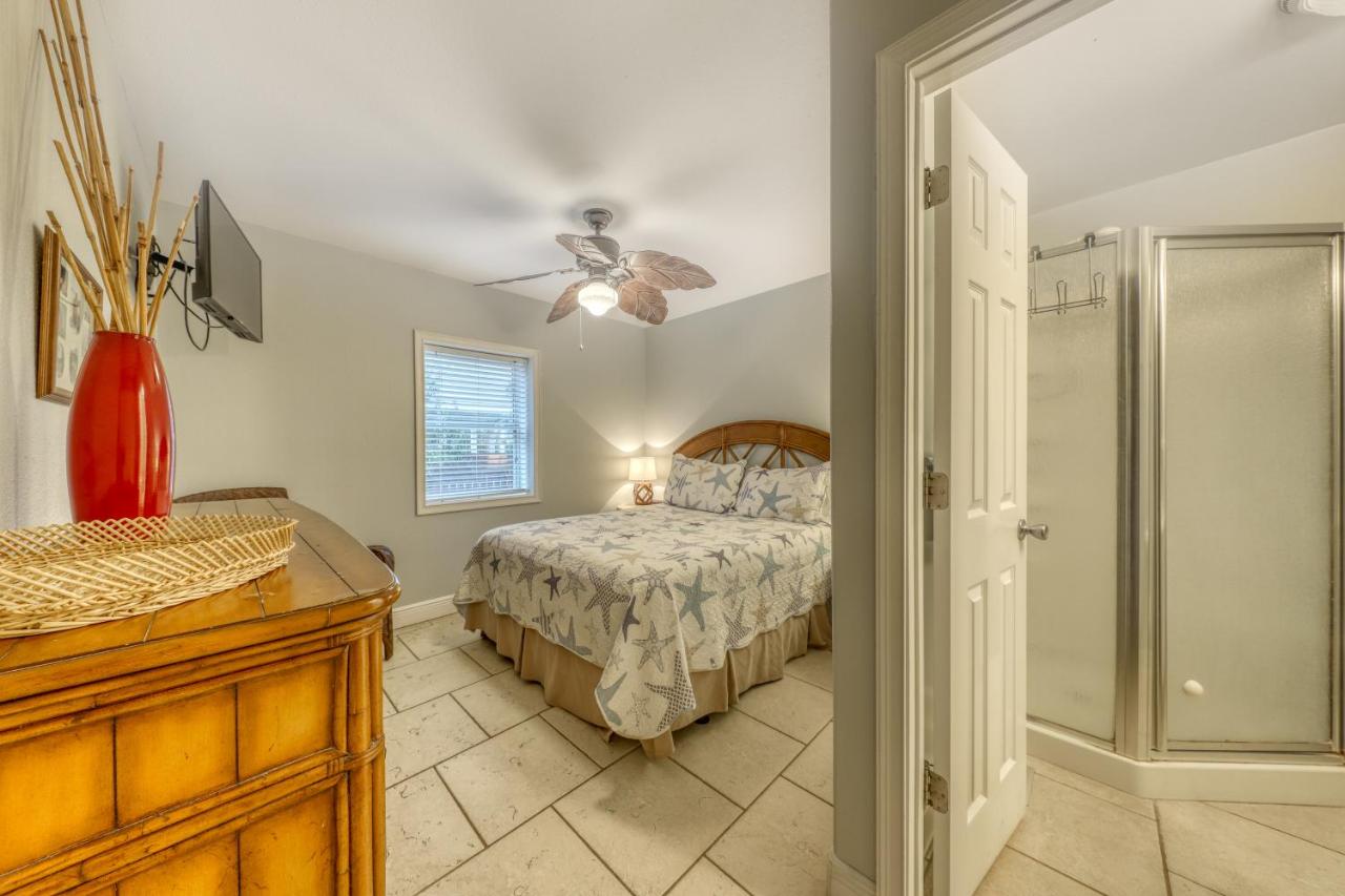 Two Bedroom Apartment 