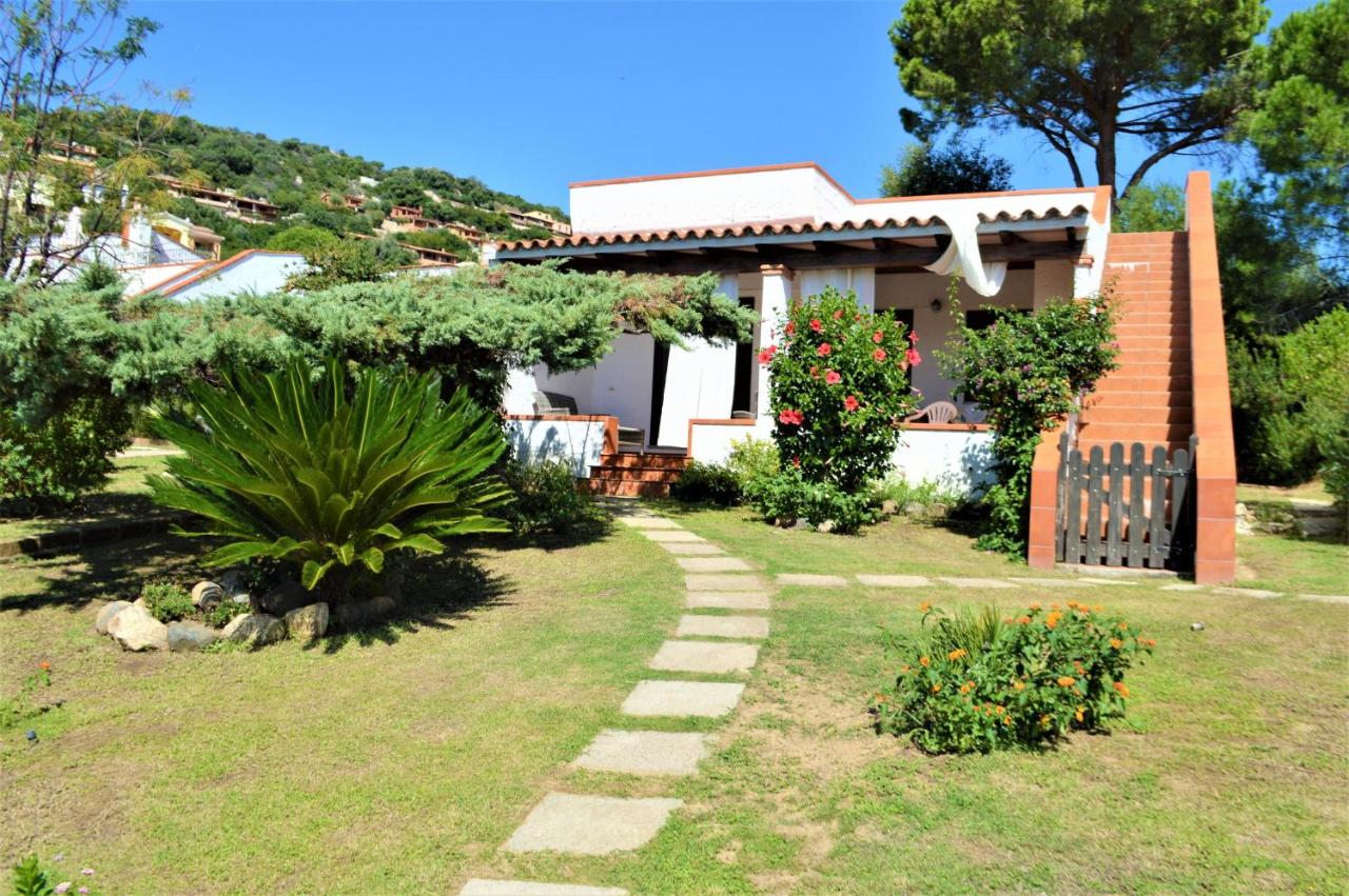 Nuova valmar Villa Camboni - B&B Costa Rei