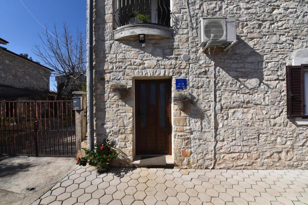 B&B Tar bei Porec - Apartment Nona - Bed and Breakfast Tar bei Porec