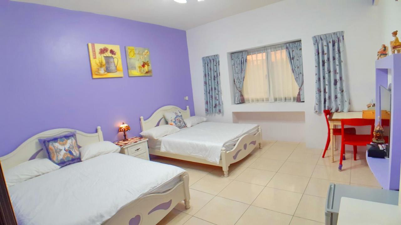 Vierpersoonskamer met Badkamer