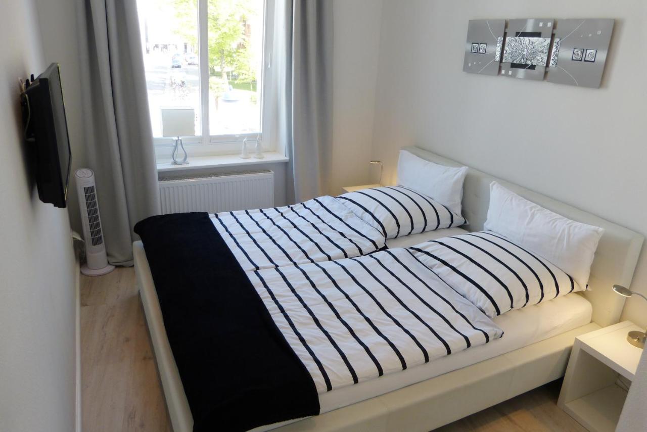 One-Bedroom Apartment with Terrace 5