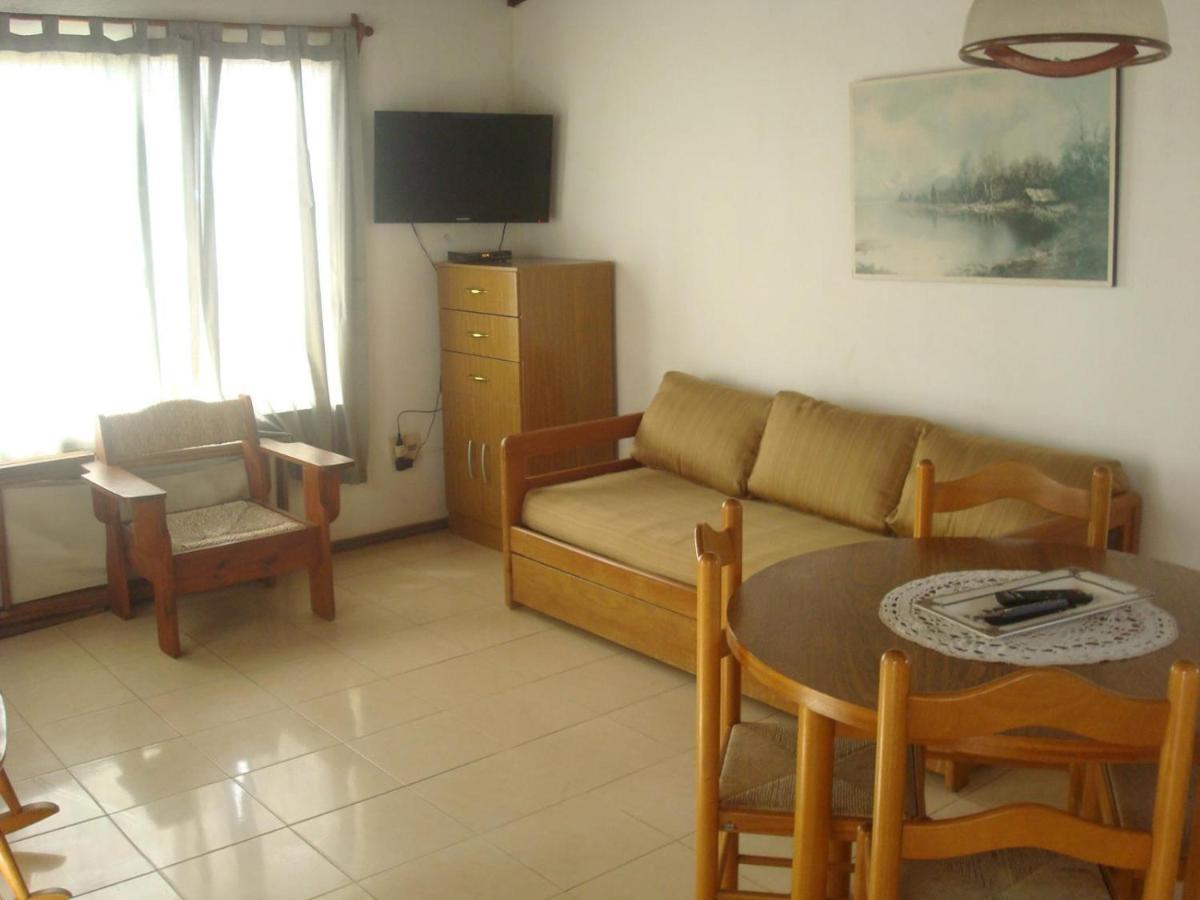 One-Bedroom Apartment with Sea View