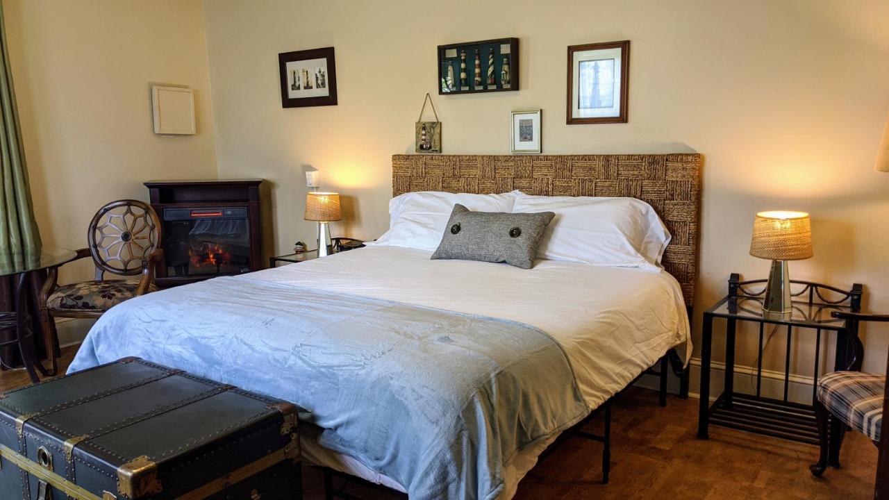 King Room with Spa Bath
