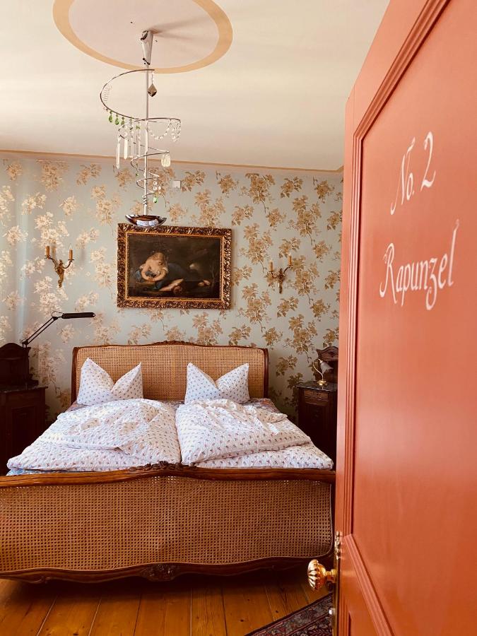 B&B Plauen - Altes Handelshaus Plauen - Bed and Breakfast Plauen