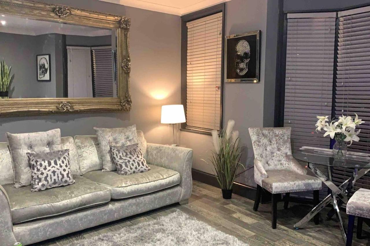 Egremont House - Bed and Breakfast