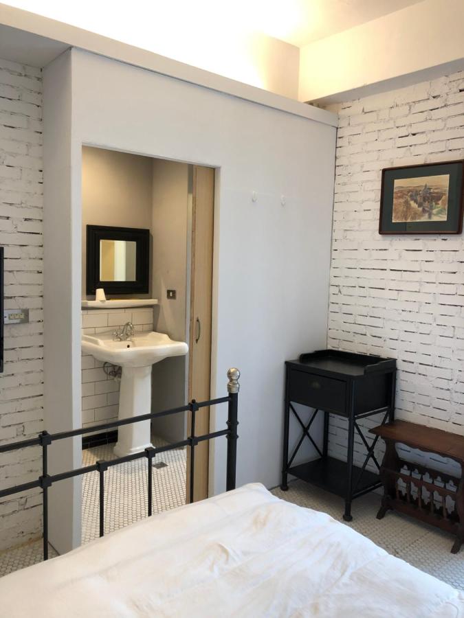 Triple Room with Terrace