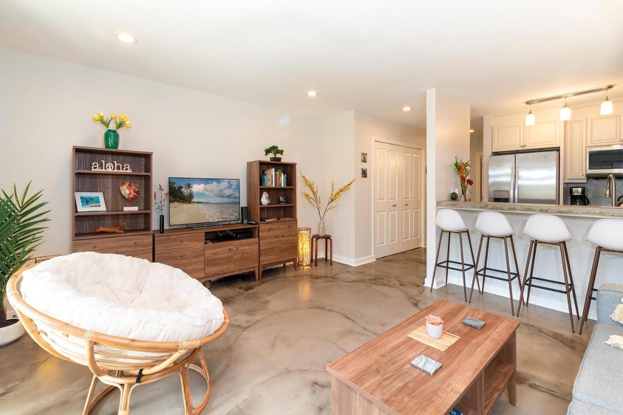 Kihei Garden Estates B-103 - Modern Designer Condo - B&B