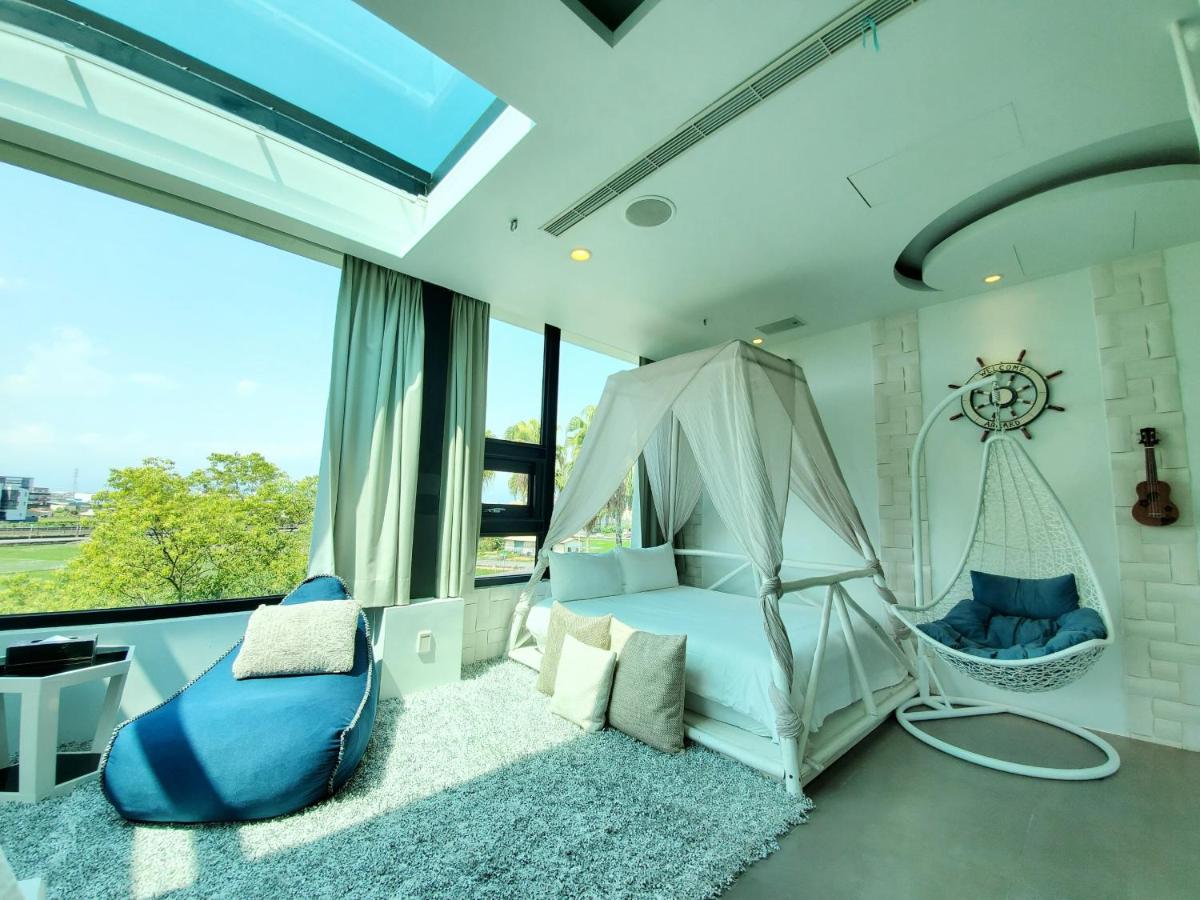 Zimmer mit 1 Queensize-Bett und 1 Doppelbett