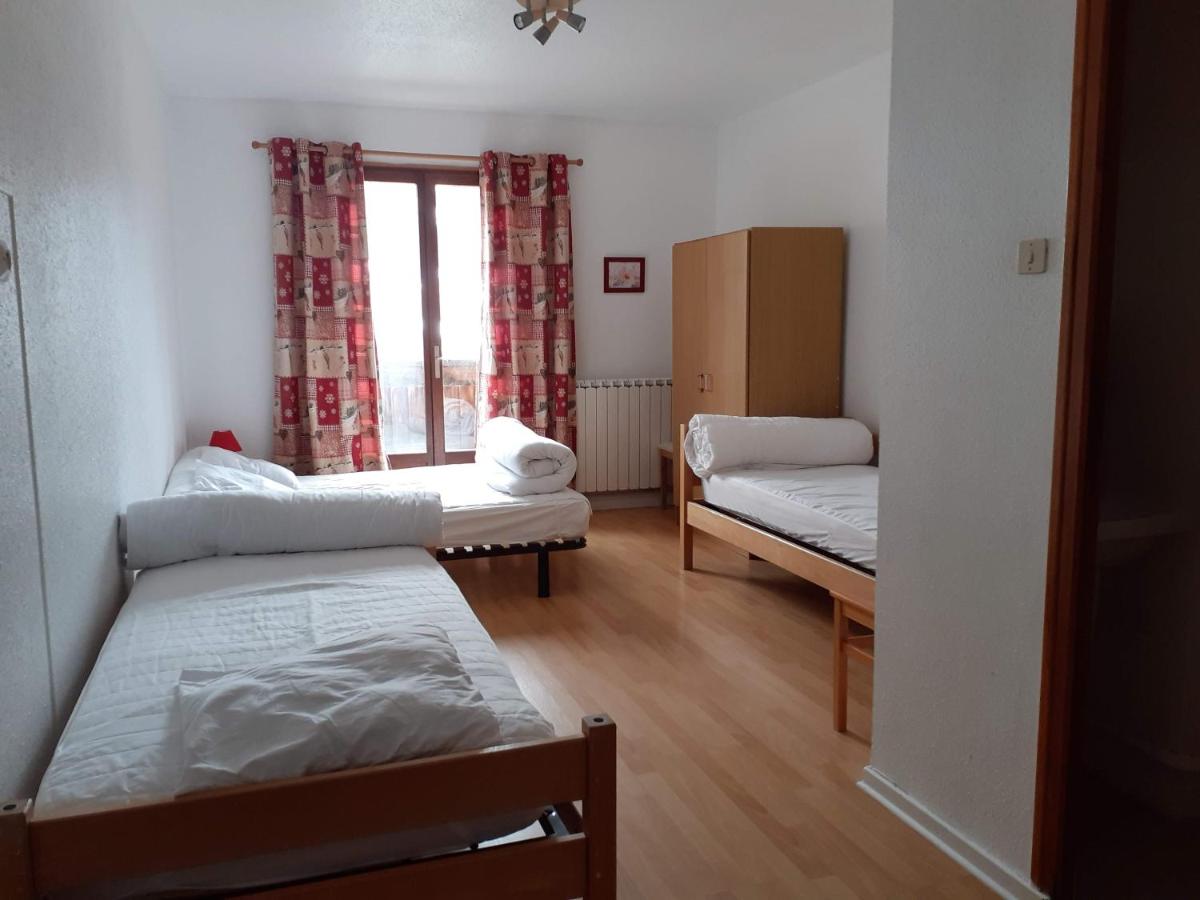 Chambre Familiale avec Salle de Bains Privative