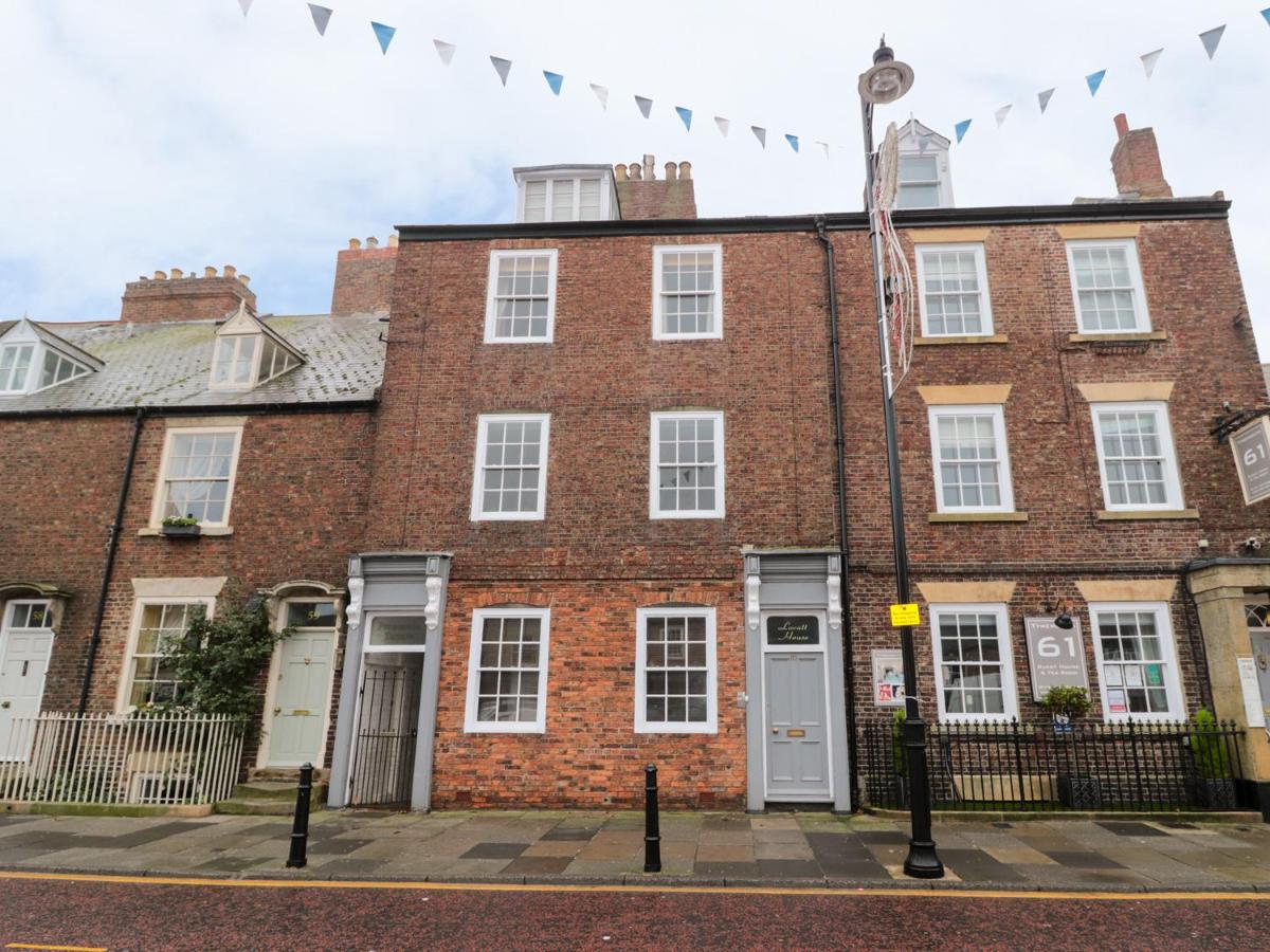 B&B North Shields - Lovatt House Apartment Tynemouth - Bed and Breakfast North Shields