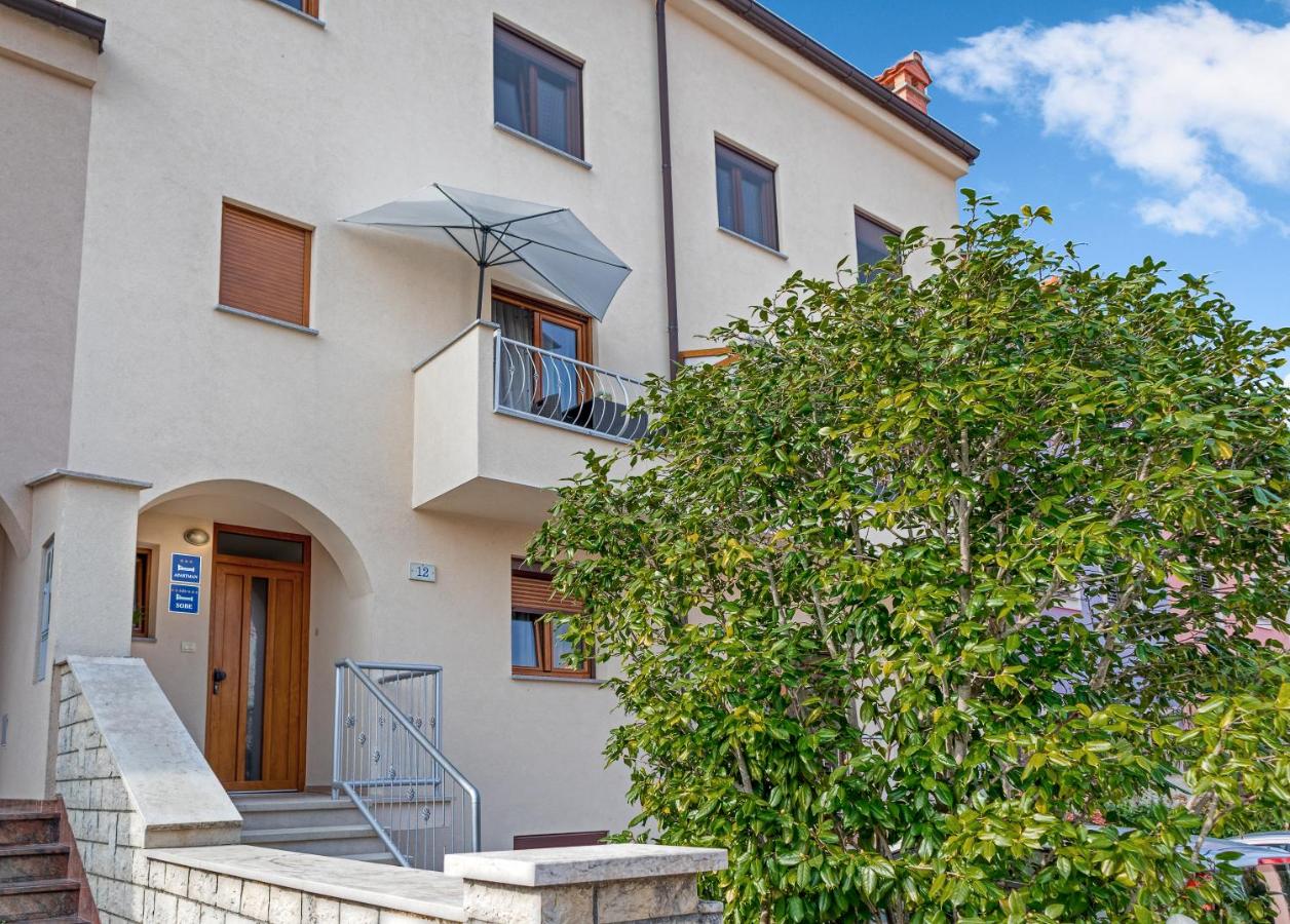 Guesthouse Residence Major - Chambres d’hôtes