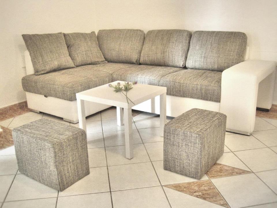 Appartement met 1 Slaapkamer en Slaapbank 